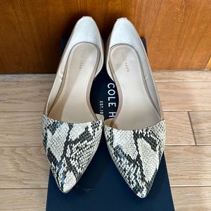 Cole Haan flats. Size 7.5 B